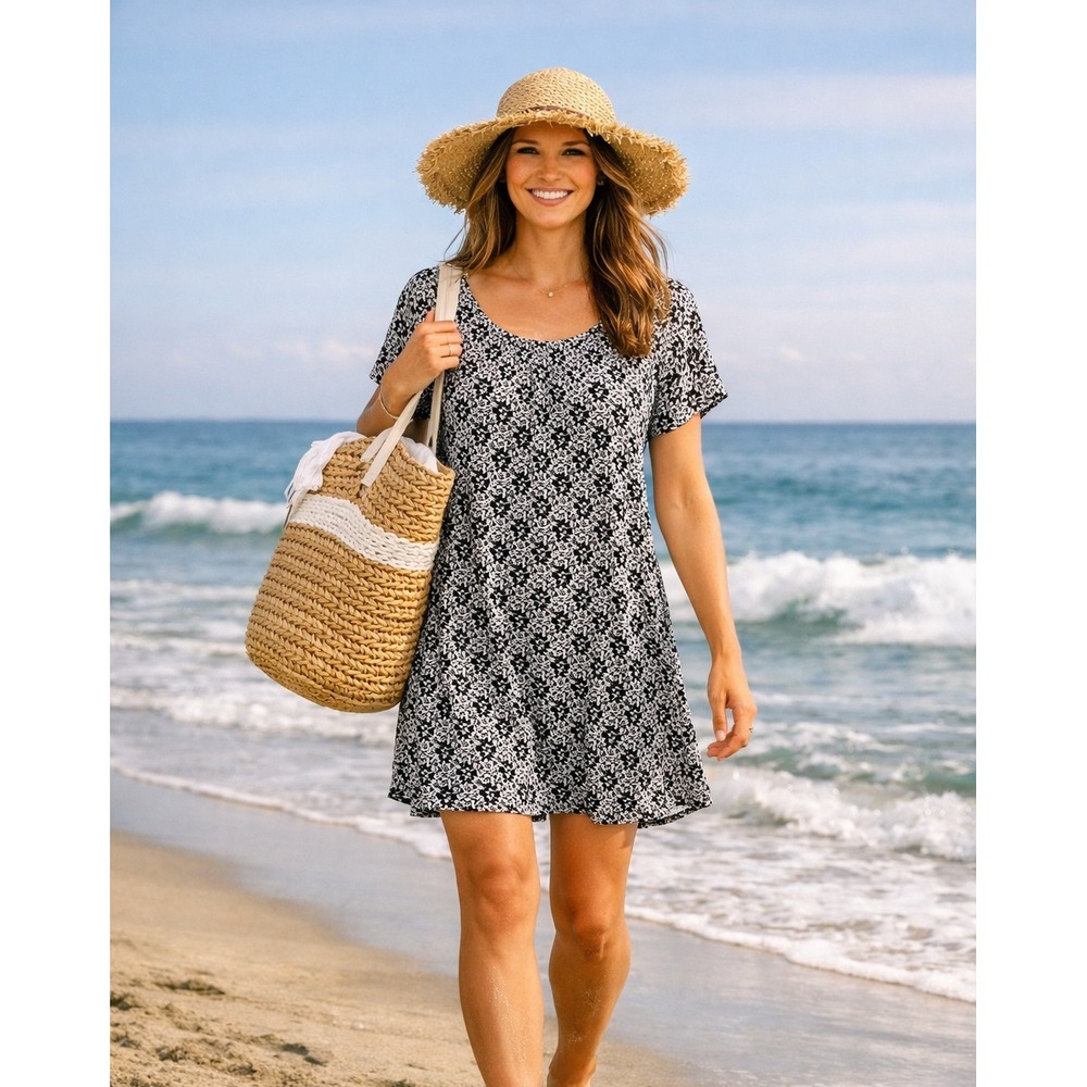 Roxy Women's Black & White Beach Dress  Boho Floral  Summer  Cover  Up Med